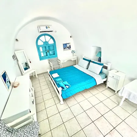 Sunset House Pothitou Oia (Santorini)