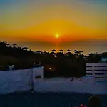 Sunset House Pothitou Oia